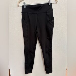 POP Fit Wome’s Black Leggings with Pockets Kaylee